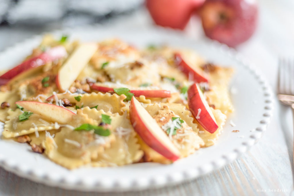 Raviolis with Apples and Walnuts